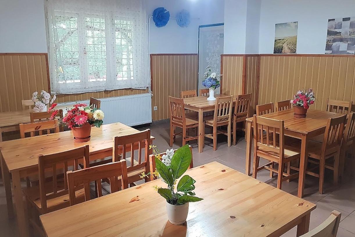Muskatli Vendeghaz Hostel Parad Luaran gambar